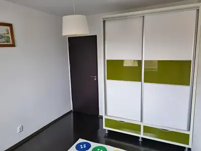 Apartament de inchiriere Sector 1 Bucuresti camera dressing